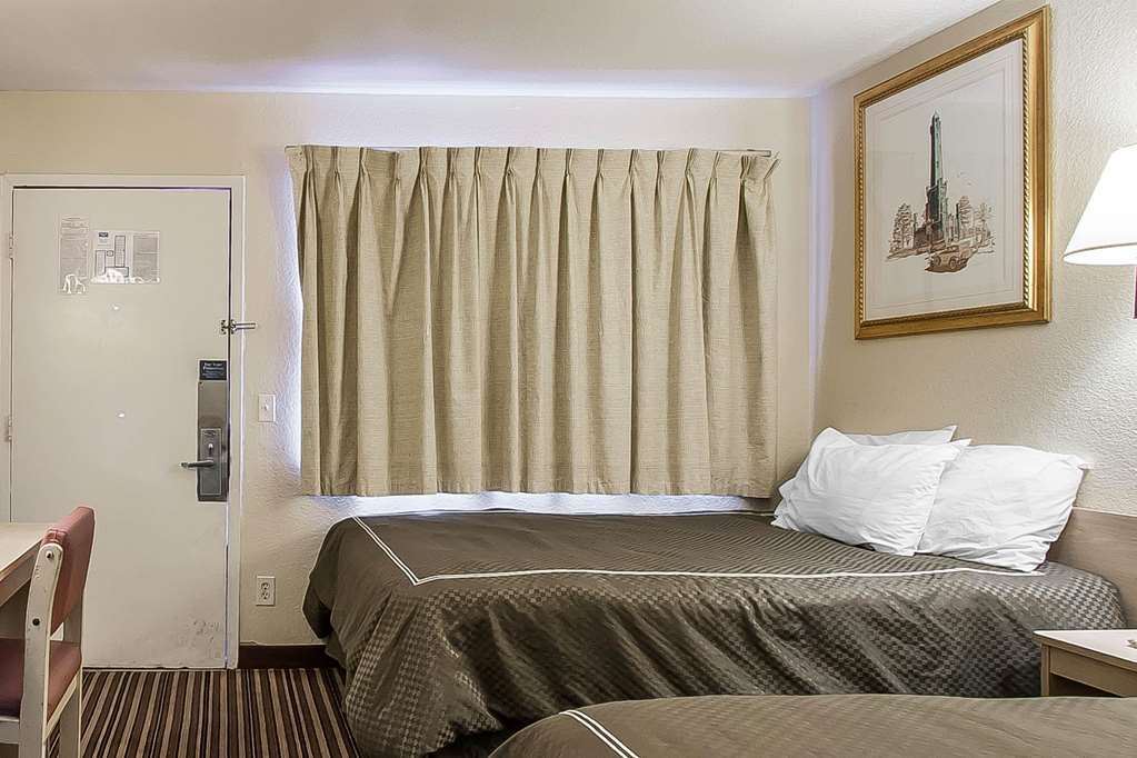 Rodeway Inn Memphis Room photo